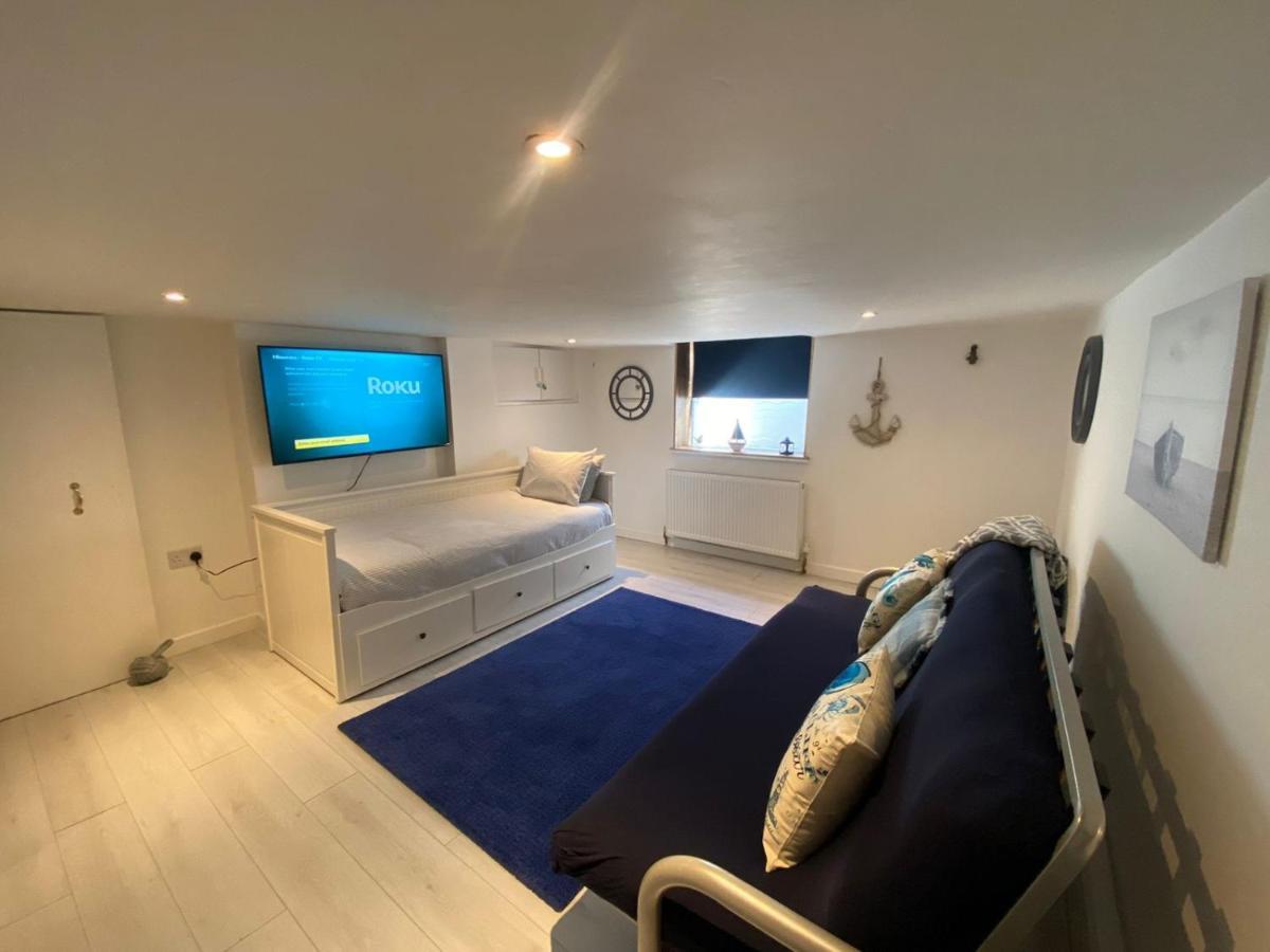 St Margaret'S Ground Floor And Lower Deck Apartment ไรด์ ภายนอก รูปภาพ